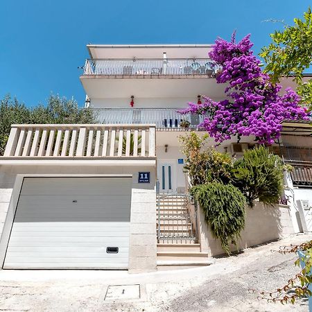 Apartments Lucija Baška Voda Екстериор снимка